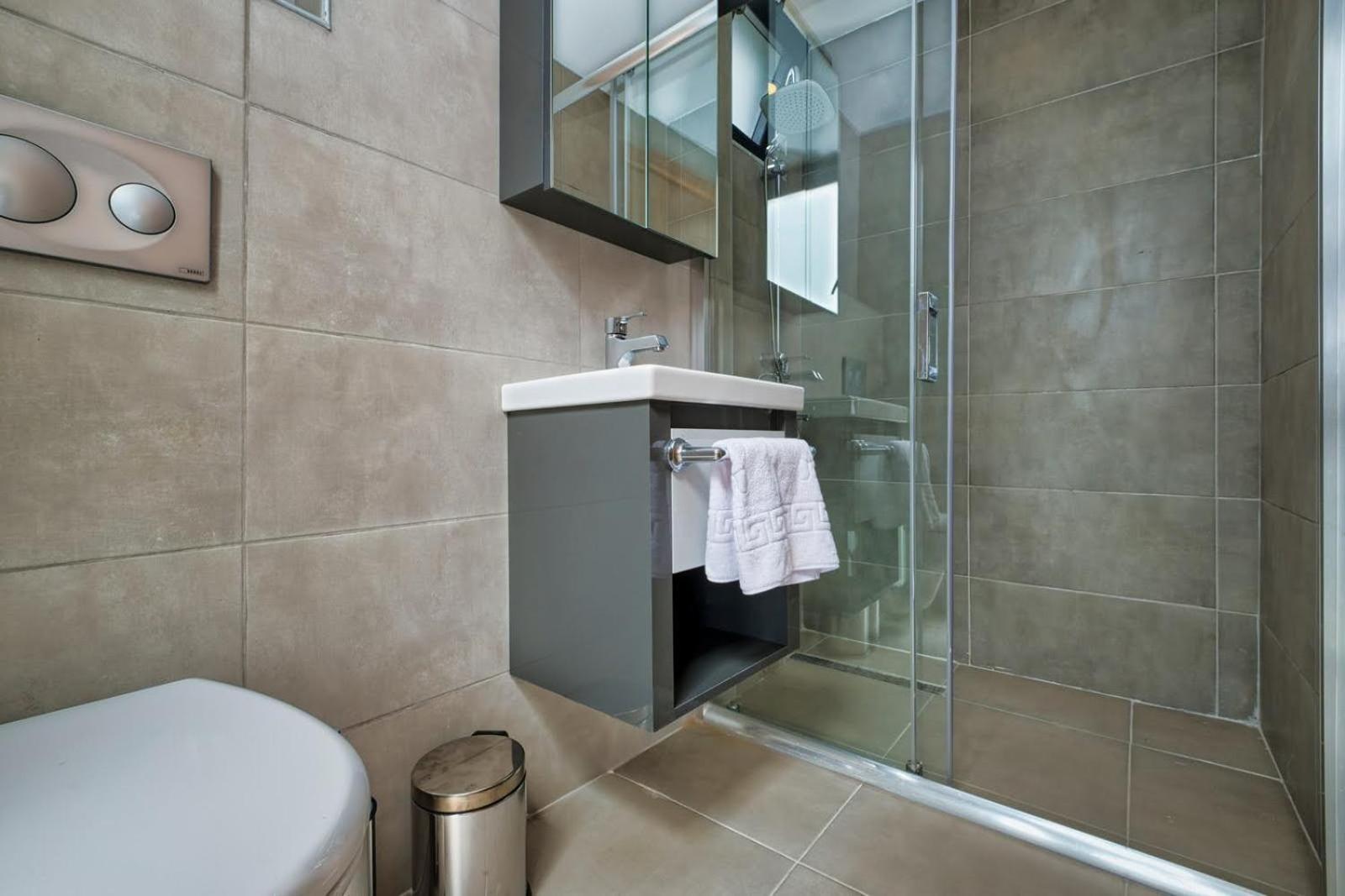 Laristone Suite Spa Hotel Aksu  Extérieur photo