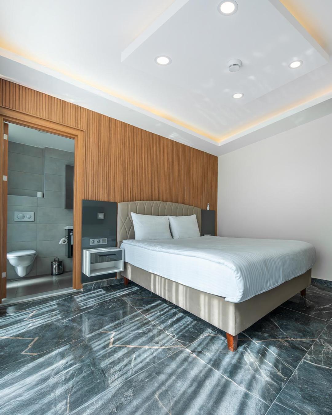 Laristone Suite Spa Hotel Aksu  Extérieur photo